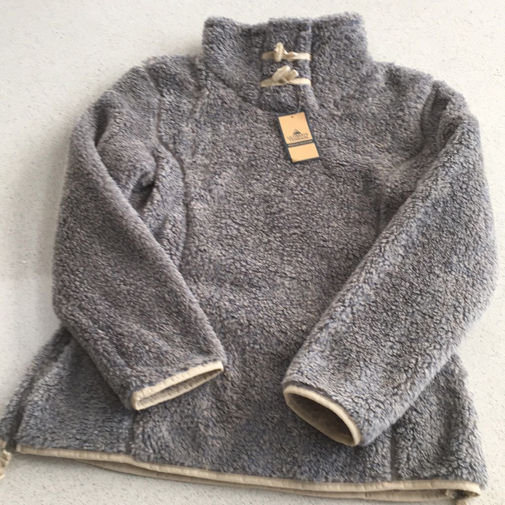 Fleece top